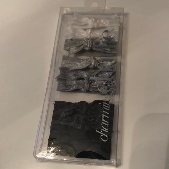 10 Hair ties - Picture 3 of 3